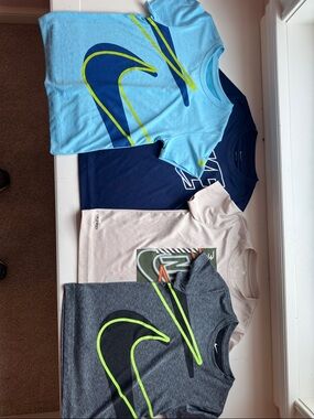 Nike Kids' Short-Sleeve Dri-fit tee bundle